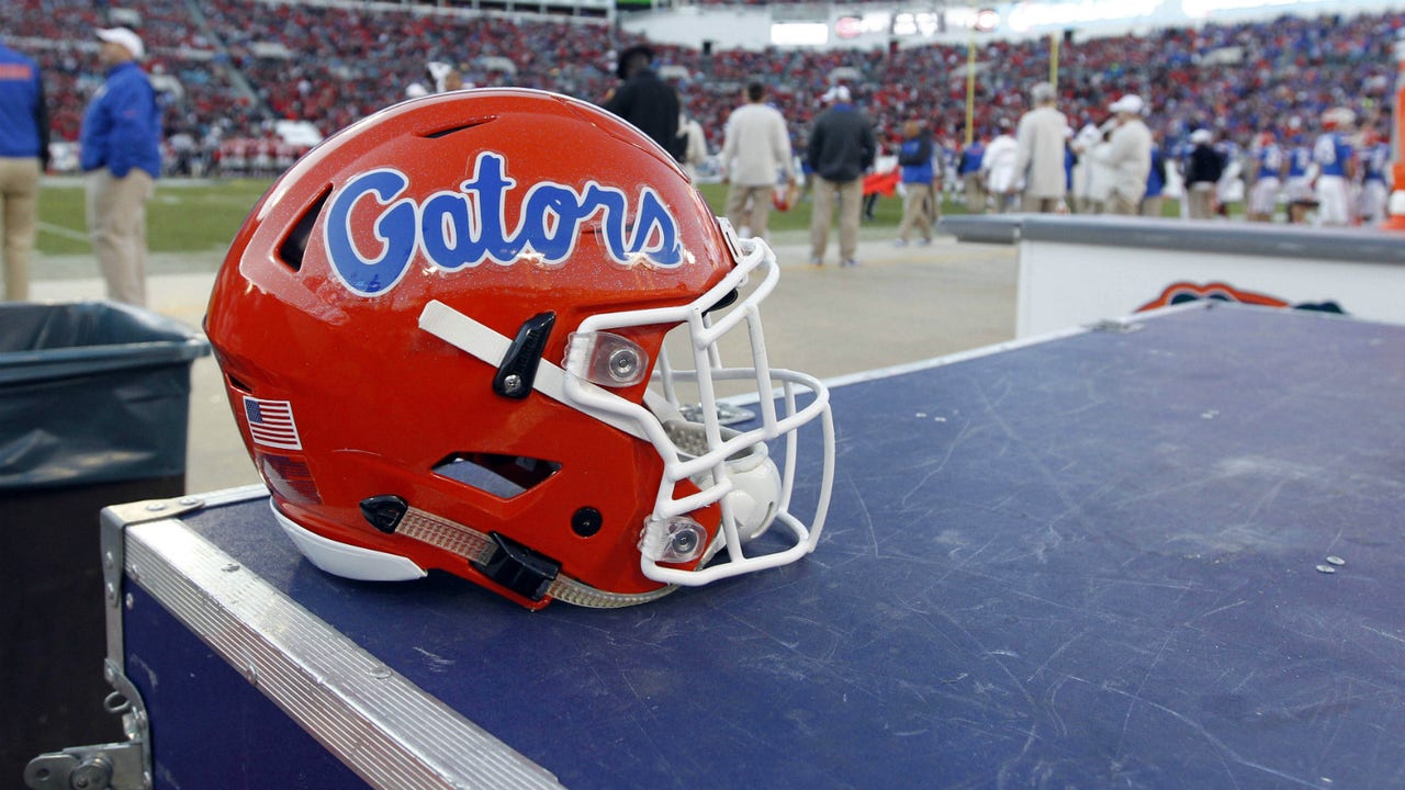 No. 8 Florida suspends freshman Deiondre Porter after felony arrest